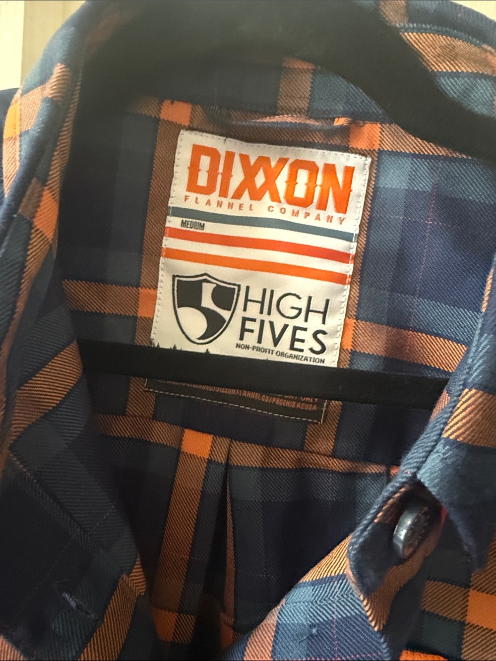 Dixxon | High Fives collab | Woman’s size Medium | New Without Tags - Picture 3 of 3